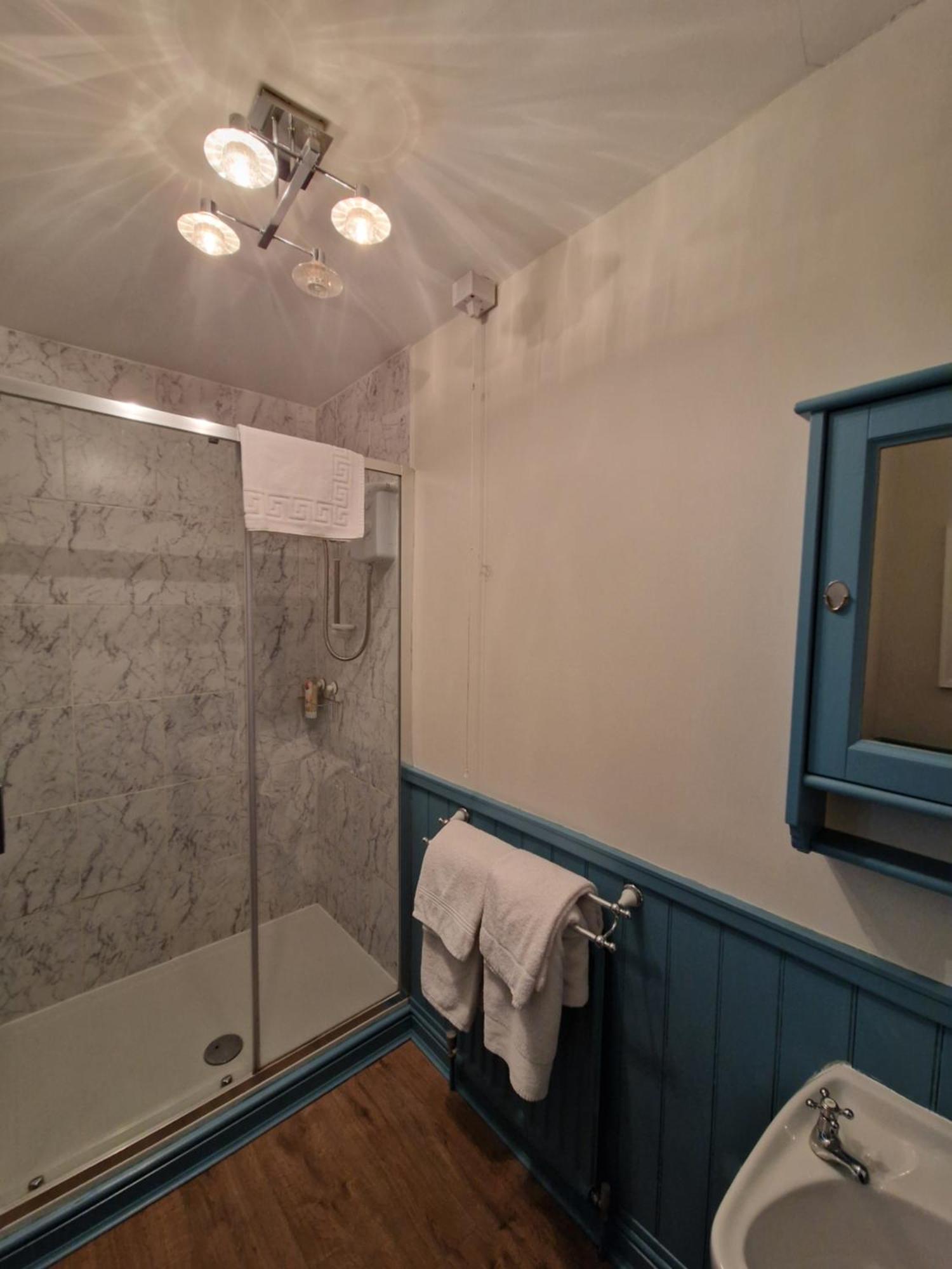 2 Stanhope Hall B&B Bishop Auckland Bagian luar foto