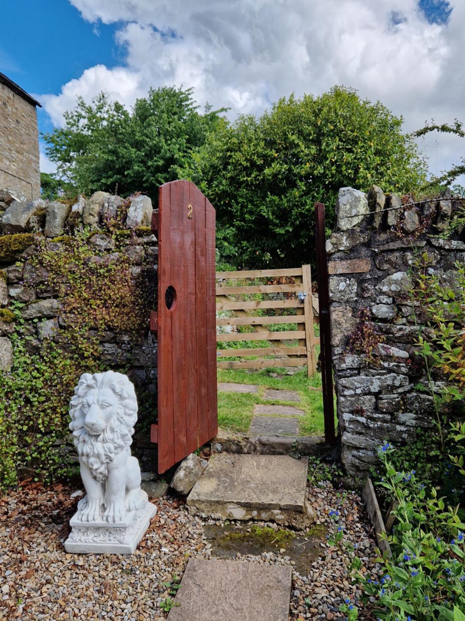 2 Stanhope Hall B&B Bishop Auckland Bagian luar foto